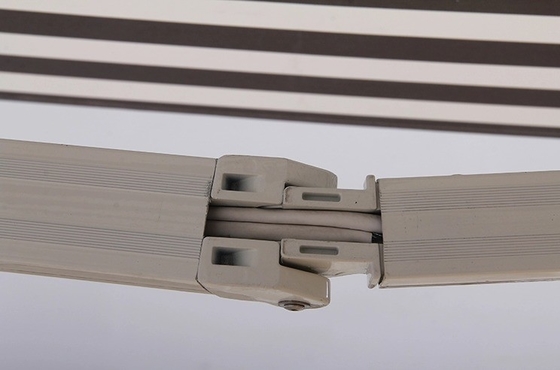 Avvolgente di alluminio in lega di alluminio per esterni con vela rivestita in PU resistente
