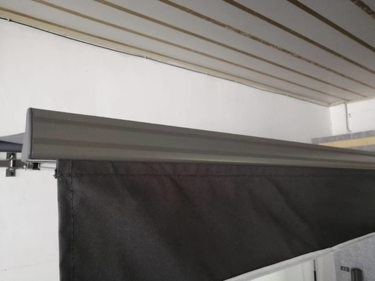 Materiale di vela Tollo retrattile in poliestere per patio balcone Copertura resistente all'acqua UV